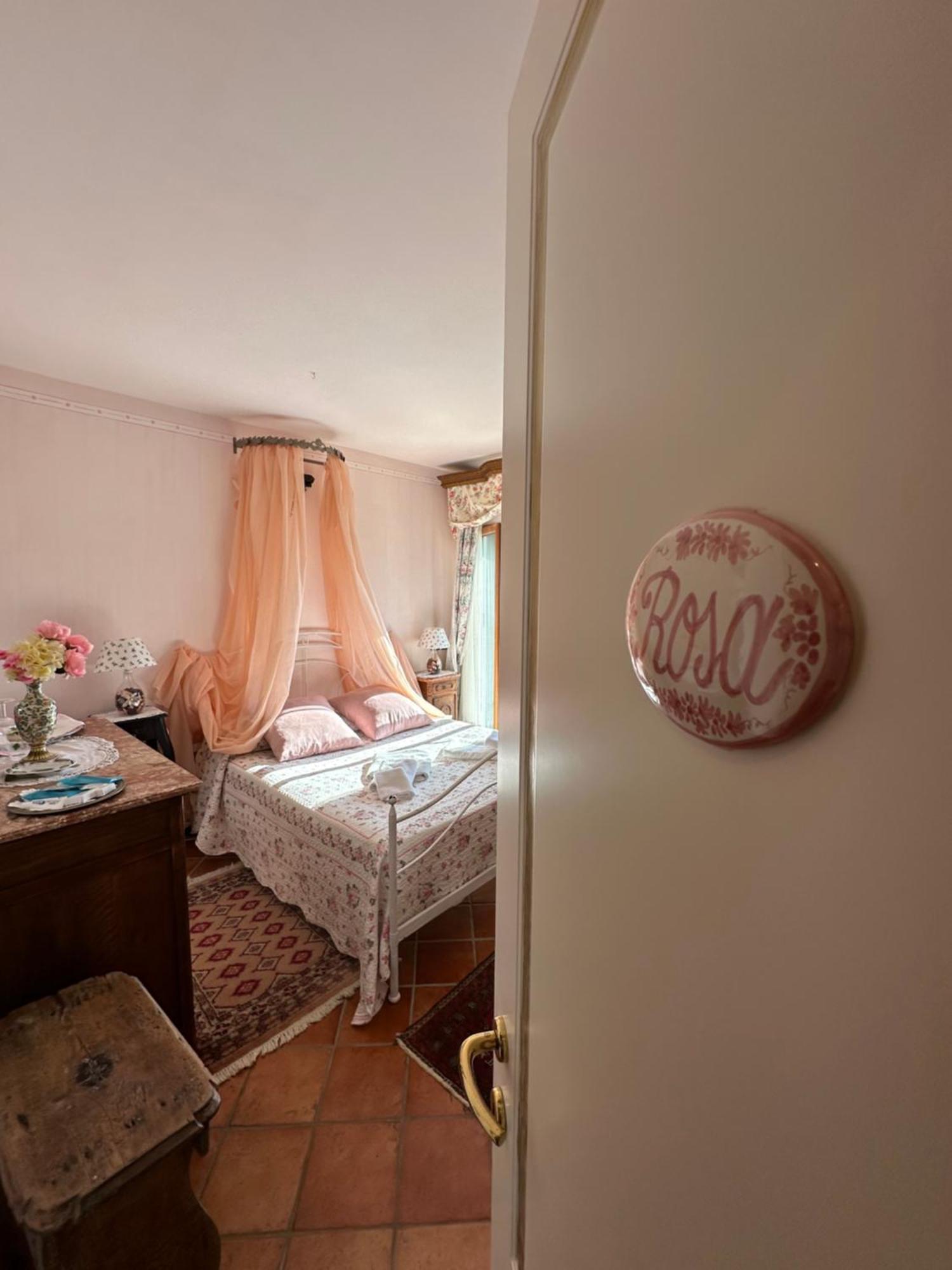 Villa Anna Torria Room photo